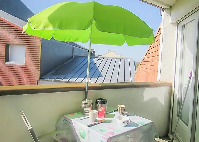 Lägenhet Cabourg, Cosy Avec Balcon + Parking Prive