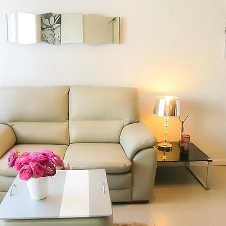 Cabourg, Cosy Avec Balcon + Parking Prive アパート *